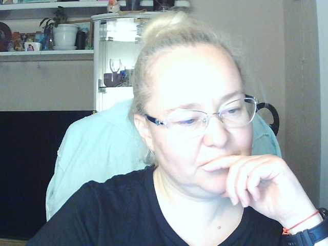 Viola27 live cam on BongaCams