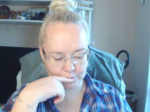 Viola27 live cam preview