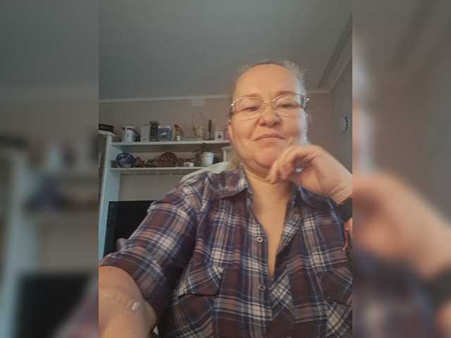 Viola27 live cam on BongaCams