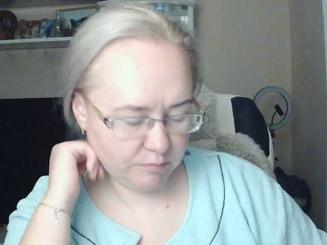 Viola27 live cam on BongaCams