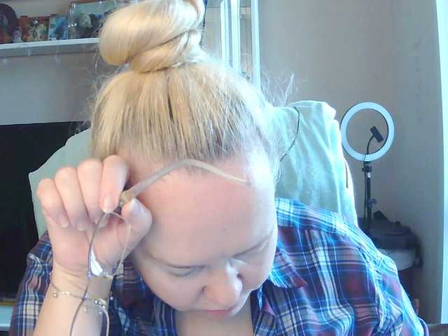Viola27 live cam on BongaCams