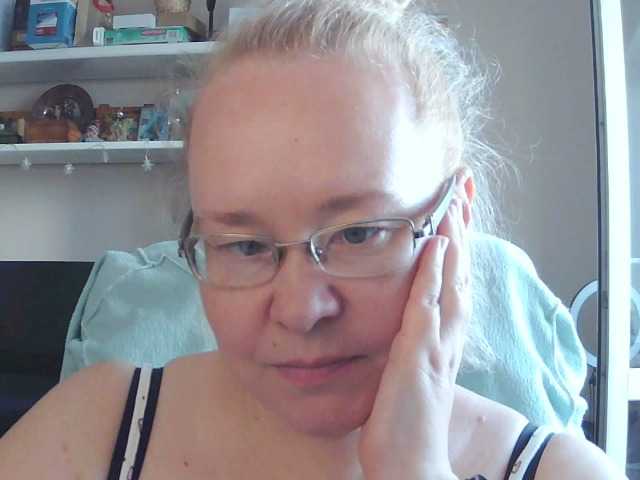 Viola27 live cam on BongaCams