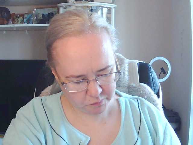 Viola27 live cam on BongaCams