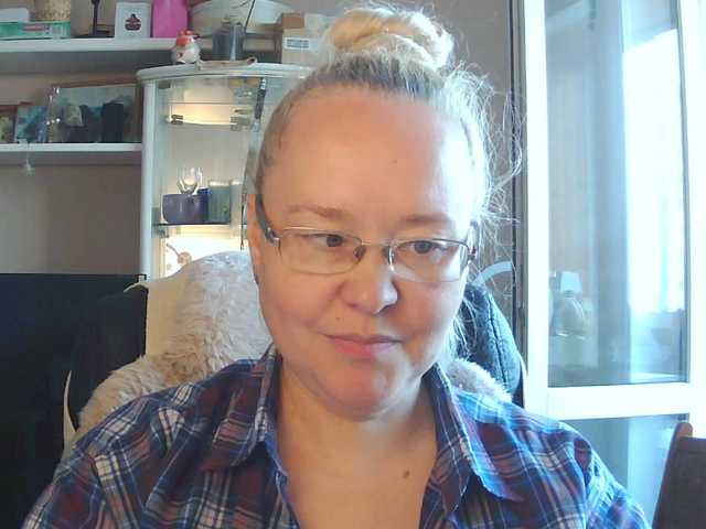 Viola27 live cam on BongaCams
