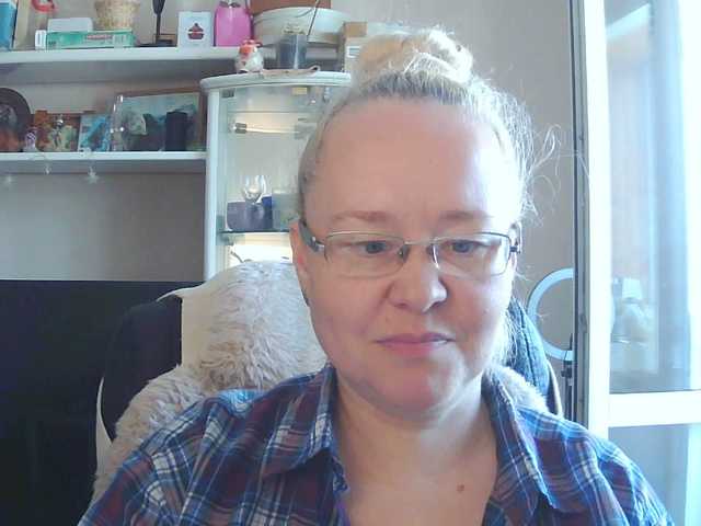 Viola27 live cam on BongaCams