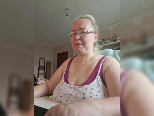 Viola27 live cam on BongaCams