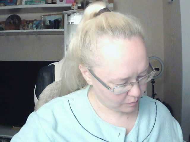 Viola27 live cam on BongaCams