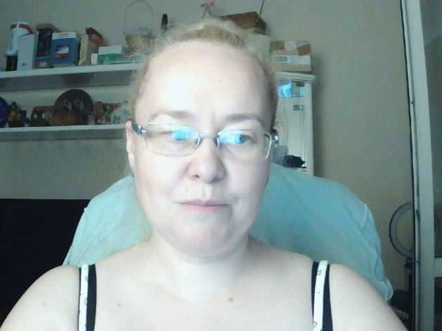 Viola27 live webcam show