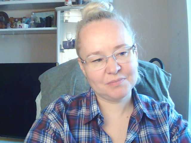 Viola27 live cam on BongaCams