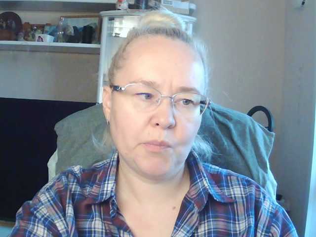 Viola27 live cam on BongaCams