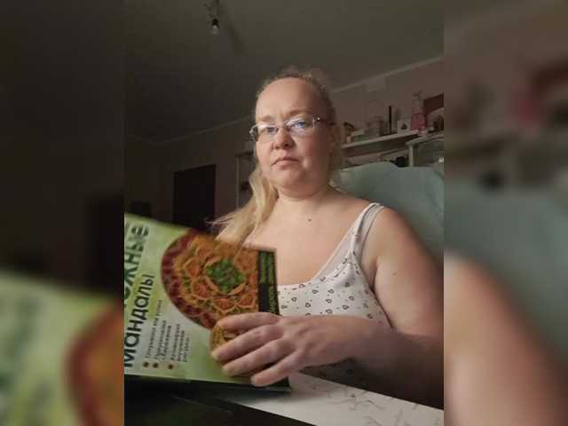 Viola27 live cam on BongaCams