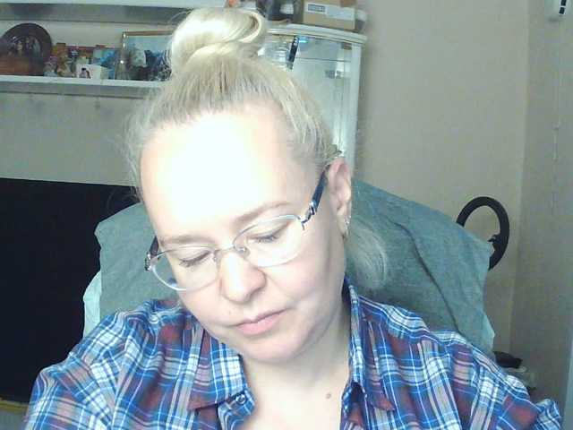Viola27 live cam preview