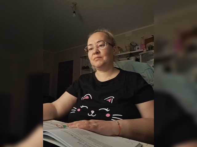 Viola27 live cam on BongaCams