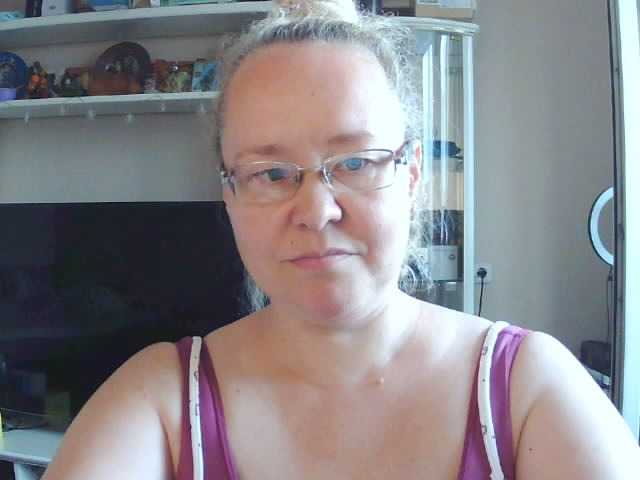 Viola27 live cam on BongaCams
