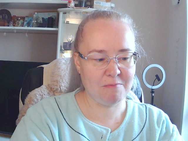 Viola27 live cam preview
