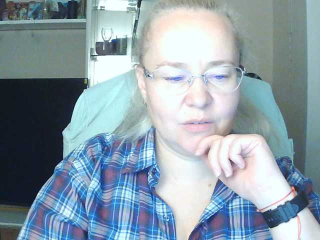 Viola27 live cam on BongaCams