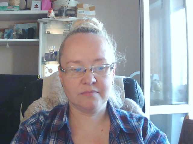 Viola27 live cam on BongaCams