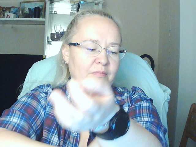 Viola27 live cam on BongaCams