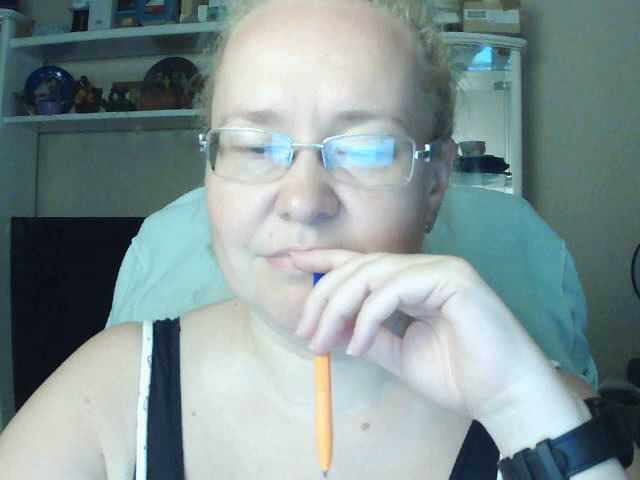 Viola27 live cam on BongaCams