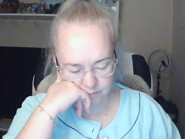 Viola27 live cam on BongaCams