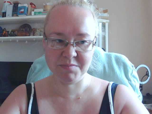 Viola27 live cam on BongaCams