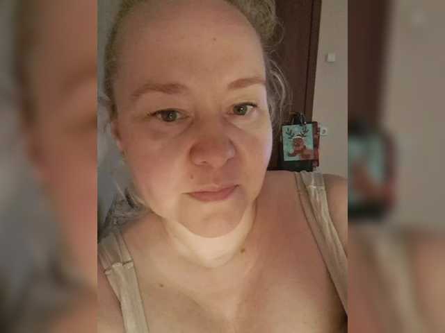 Viola27 live cam on BongaCams