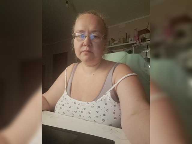 Viola27 live cam on BongaCams