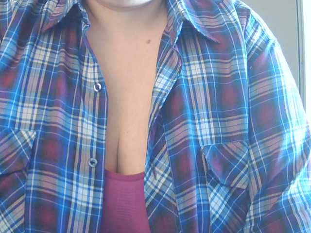 Viola27 live cam on BongaCams