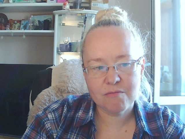 Viola27 live cam on BongaCams