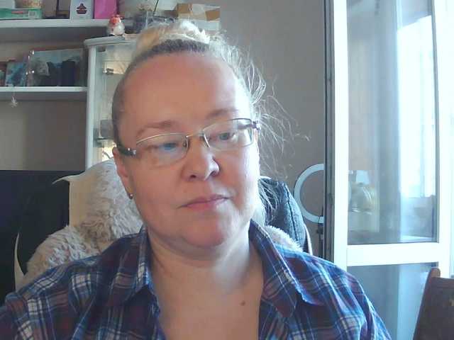 Viola27 live cam on BongaCams