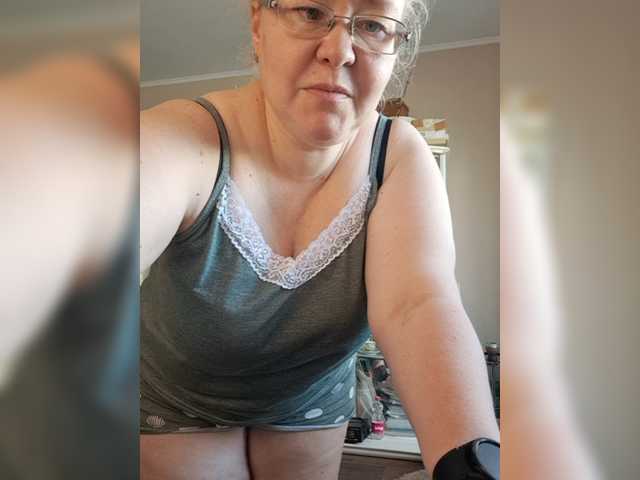 Viola27 live cam on BongaCams