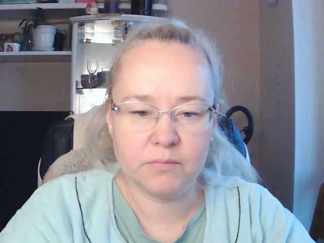 Viola27 live cam on BongaCams