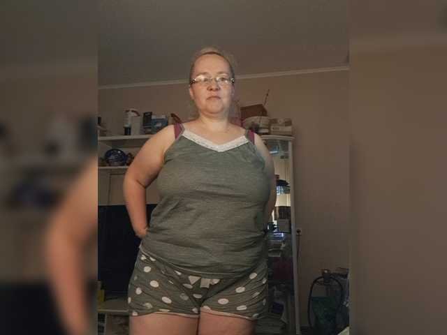 Viola27 live cam on BongaCams