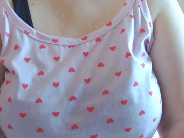 Viola27 live cam on BongaCams