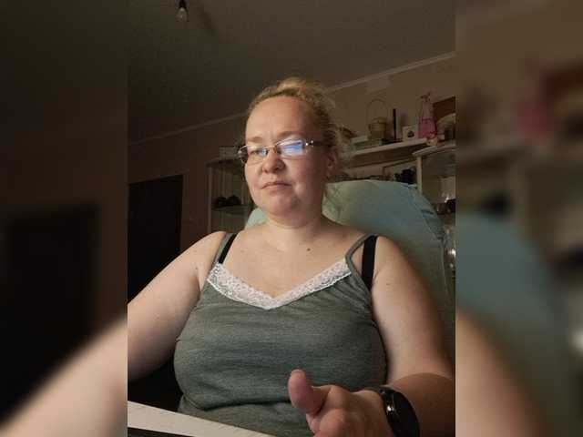 Viola27 live cam on BongaCams