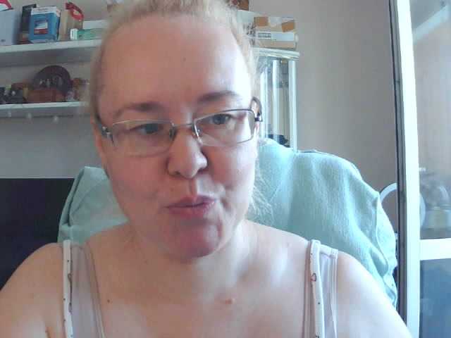 Viola27 live webcam show