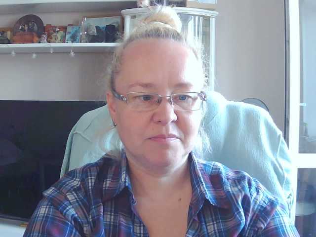 Viola27 live cam on BongaCams