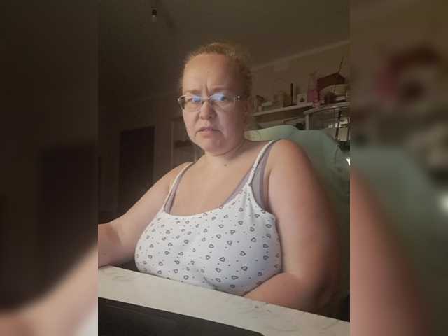 Viola27 live cam on BongaCams