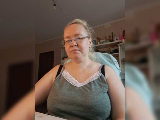 Viola27 live cam on BongaCams