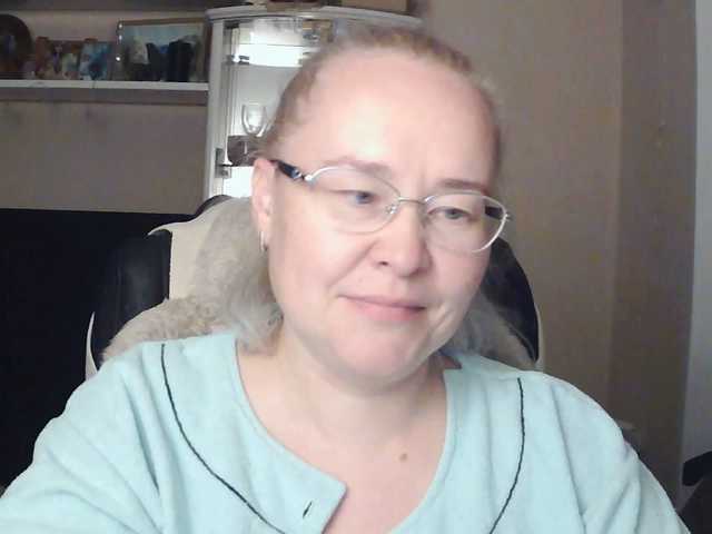 Viola27 live cam on BongaCams