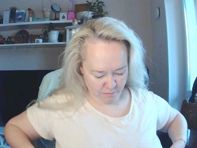 Viola27 live cam preview