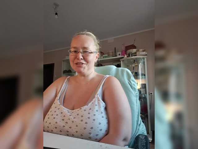 Viola27 live cam on BongaCams