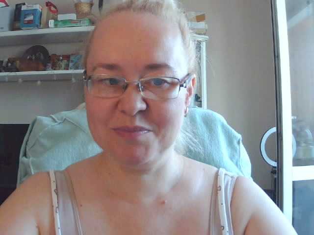 Viola27 live webcam show