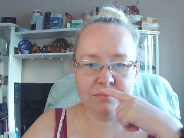 Viola27 live cam on BongaCams
