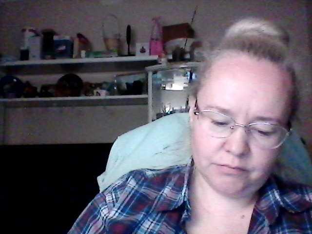 Viola27 live cam on BongaCams