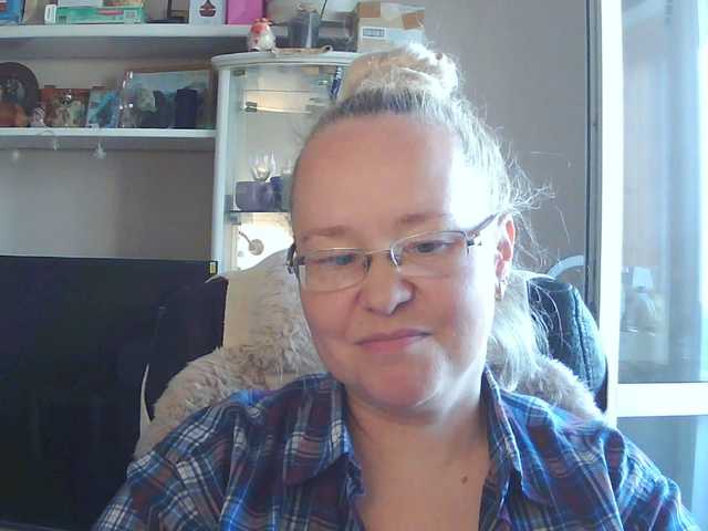 Viola27 live cam on BongaCams