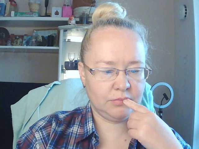 Viola27 live cam preview
