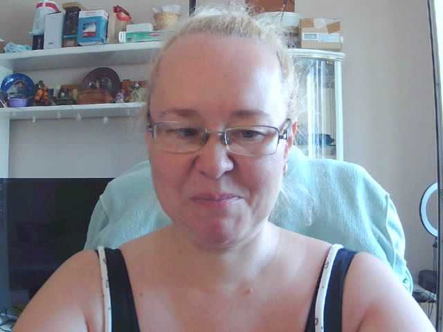 Viola27 live cam