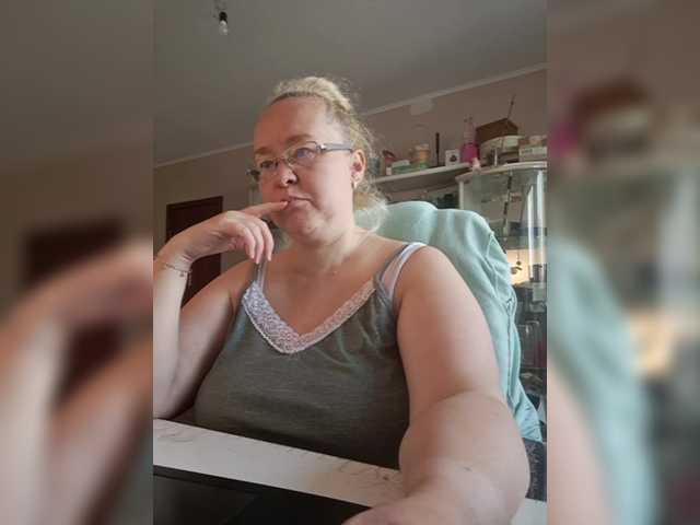 Viola27 live cam on BongaCams