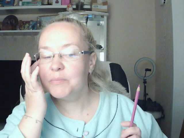 Viola27 live cam on BongaCams